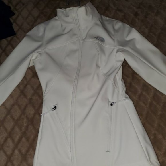 White North Face Apex Shellrock Jacket (NWOT) - Picture 3 of 4